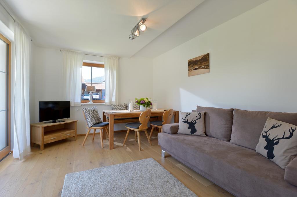 Ferienwohnung Am Lindenweg بريكسن ام تاله الغرفة الصورة