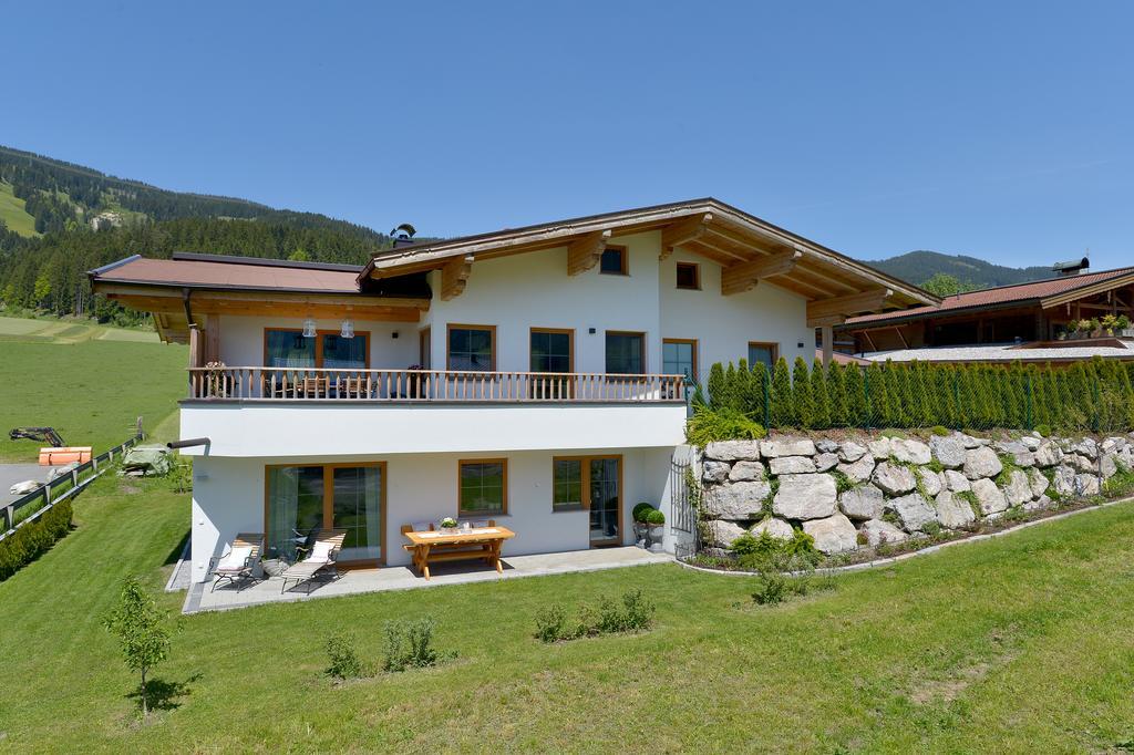 Ferienwohnung Am Lindenweg بريكسن ام تاله المظهر الخارجي الصورة